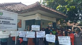 filter: 0; jpegRotation: 0; fileterIntensity: 0.000000; filterMask: 0; module:1facing:0; 
hw-remosaic: 0; 
touch: (-1.0, -1.0); 
modeInfo: ; 
sceneMode: Hdr; 
cct_value: 0; 
AI_Scene: (-1, -1); 
aec_lux: 123.0; 
hist255: 0.0; 
hist252~255: 0.0; 
hist0~15: 0.0;