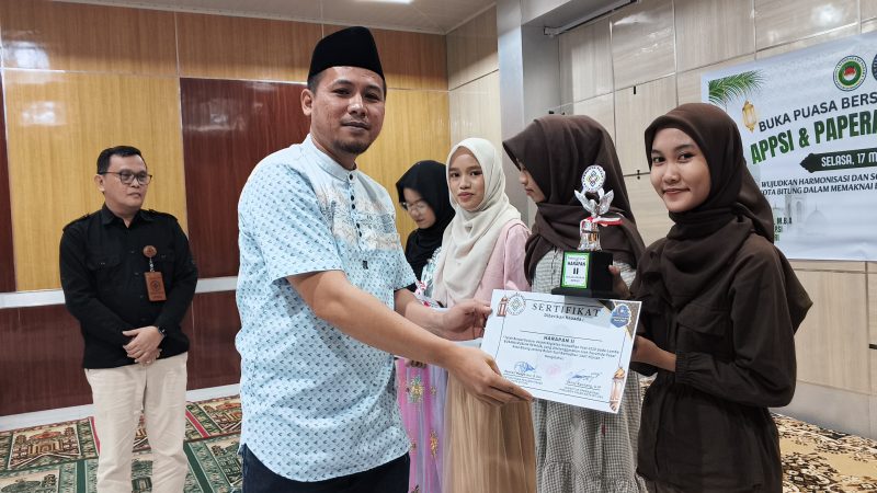 Penyerahan tropi dan piagam para pemenang lomba di Ramadan Fest 2026