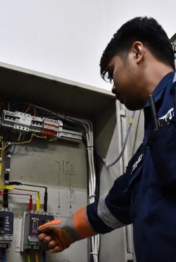 Pertamina Patra Niaga Kilang Balongan Wujudkan Program Unggulan CSR dan Pertegas komitmen Dekarbonisasi