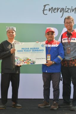 Bantu Kebutuhan Pokok Masyarakat Pertamina Patra Niaga Kilang Balongan Gelar Pasar Murah, Untuk Warga Prasejahtera di Balongan