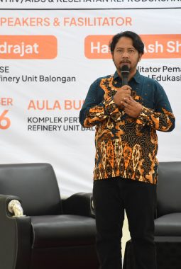 Tekan Stigma ODHA, Pertamina Patra Niaga Kilang Balongan Bekali Guru SLB dan SMK Modul Kesehatan Inklusif